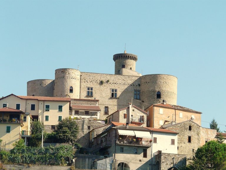 Castello di Bastia: A Renaissance Fortification in Italy