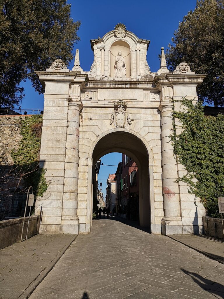 Fortezza di Firmafede: A Historic Military Fortress in Sarzana, Italy 4 Fortezza di Firmafede