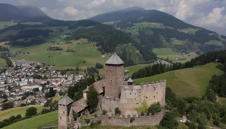 Reinegg Castle: A Medieval Hill Castle in South Tyrol