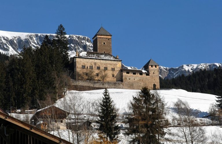 Reinegg Castle: A Medieval Hill Castle in South Tyrol