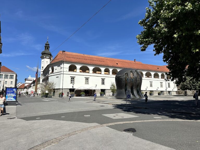 Maribor Castle: A Historic Defensive Castle and Museum in Slovenia