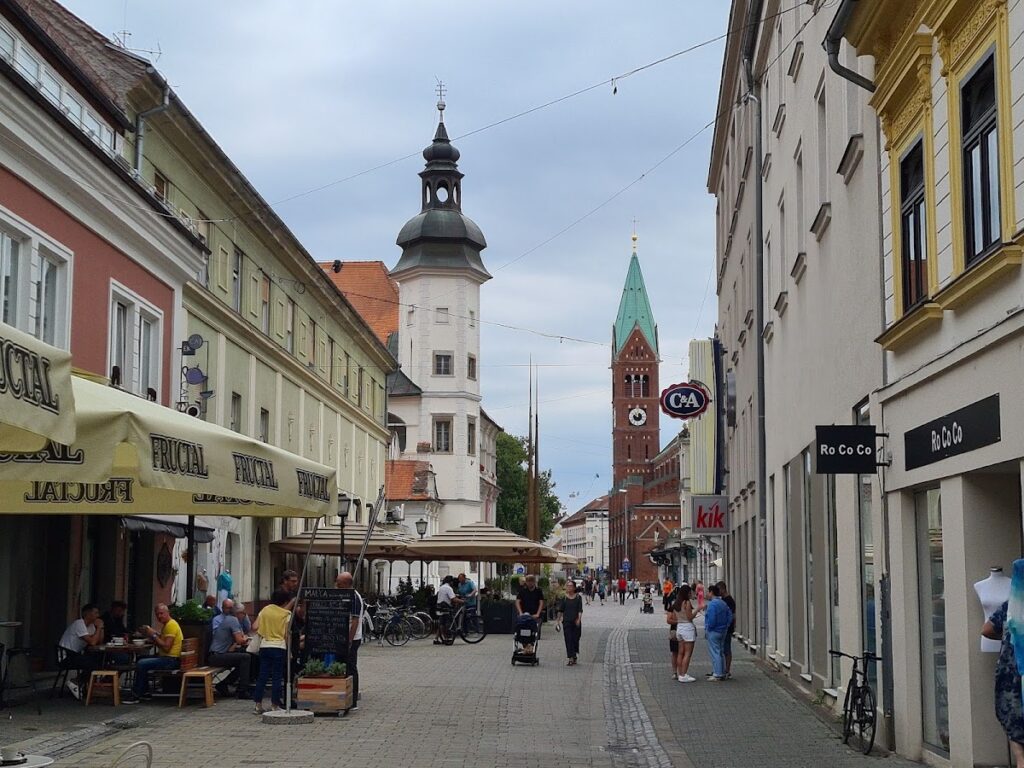Maribor Castle: A Historic Defensive Castle and Museum in Slovenia 4 Maribor Castle