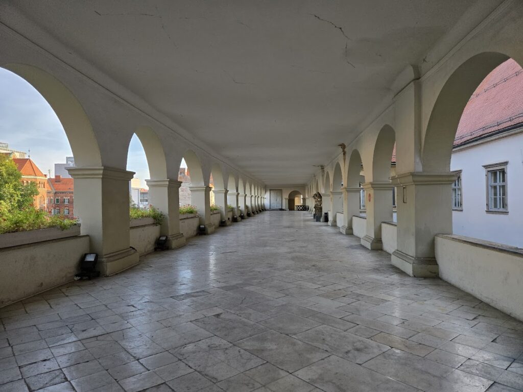Maribor Castle: A Historic Defensive Castle and Museum in Slovenia 5 Maribor Castle
