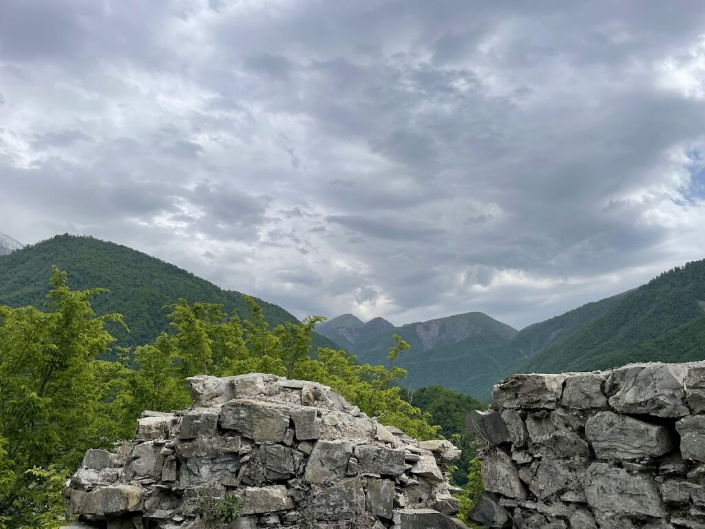 Galarsan-Gorarsan: A Medieval Fortress near Sheki, Azerbaijan 5 Galarsan-Gorarsan