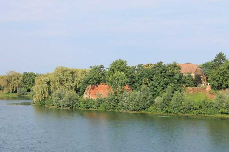 Morović Fortress: A Medieval River Fortification in Serbia