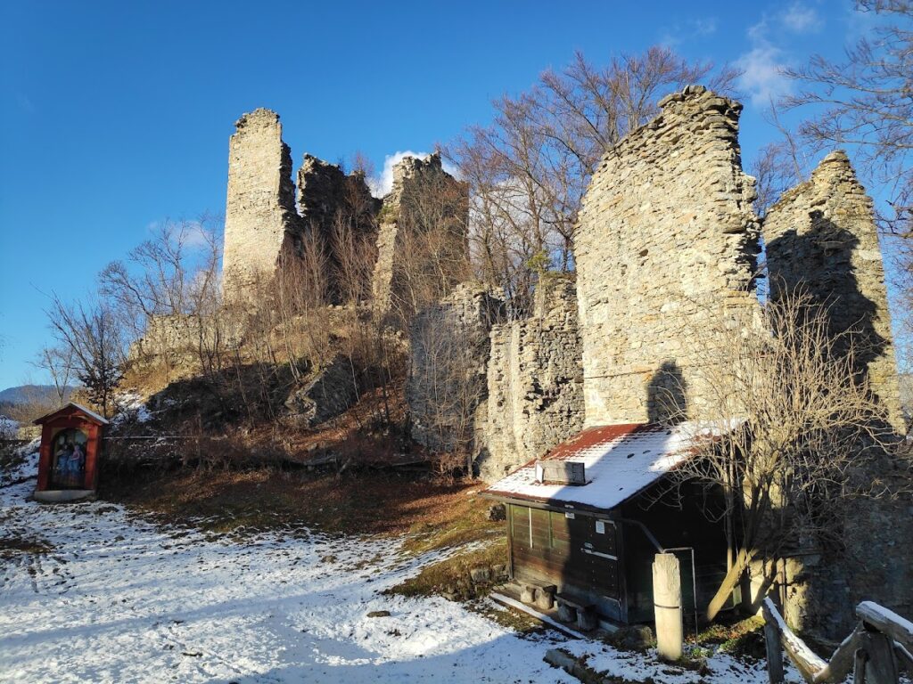 Gamberk Castle: A Medieval Hilltop Castle Ruin in Slovenia 2 Gamberk Castle