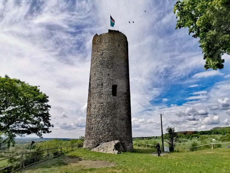 Burg Hartenfels: A Medieval Hilltop Castle Ruin in Germany