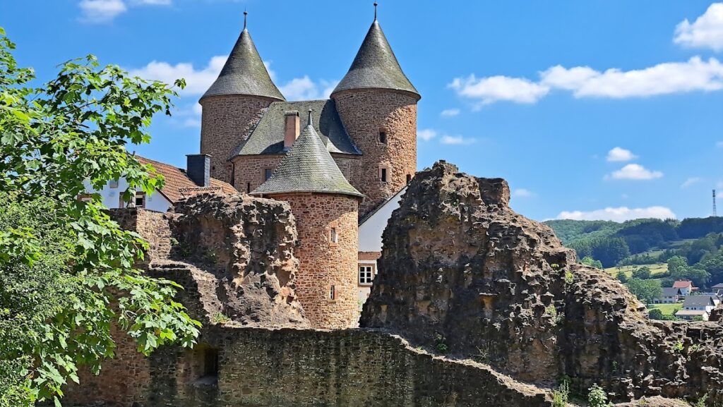 Bertradaburg: A Medieval Hill Castle in Germany 3 Bertradaburg