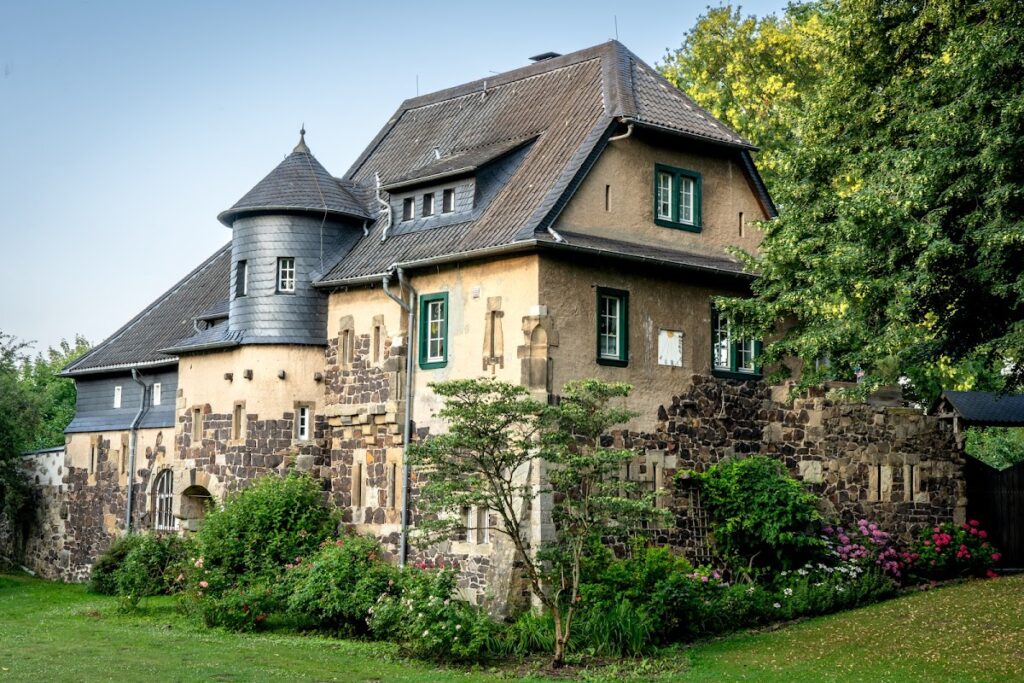 Burg Lede: A Moated Castle and Manor House in Bonn, Germany 3 Burg Lede