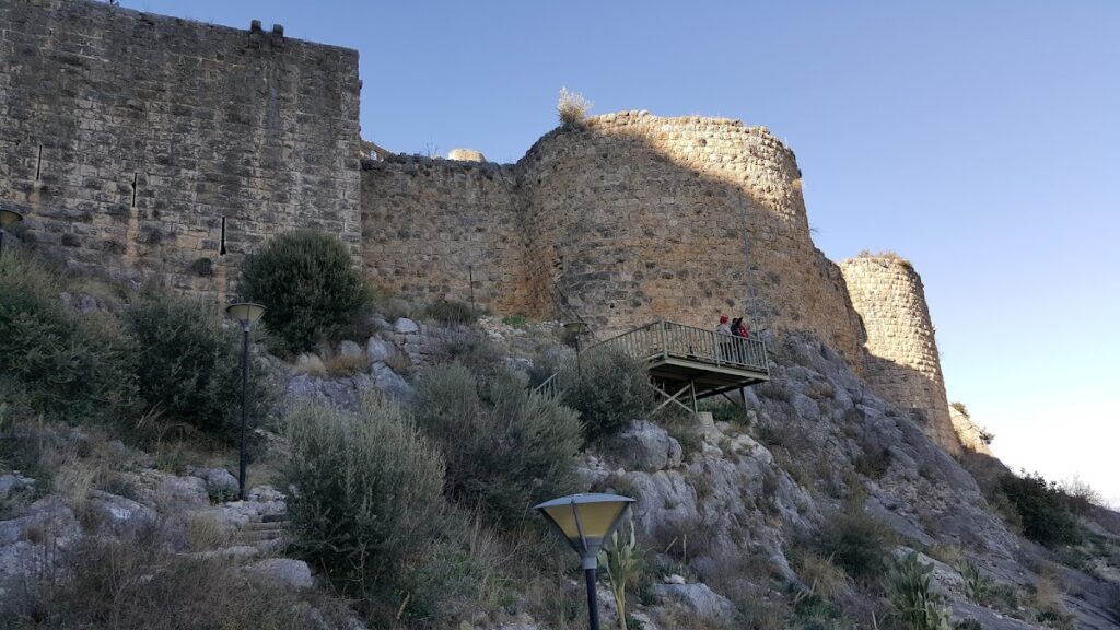 Kozan Castle: A Medieval Armenian Fortress in Türkiye 1 Kozan Castle