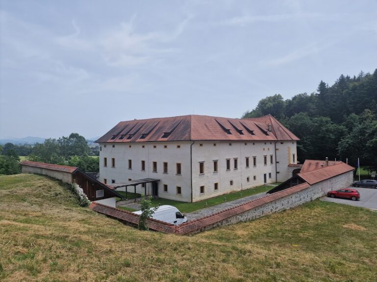 Jablje Castle: A Renaissance Noble Residence in Slovenia