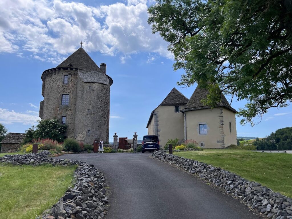 Château de Couffour: A Medieval Fortified Castle in France 4 Château de Couffour