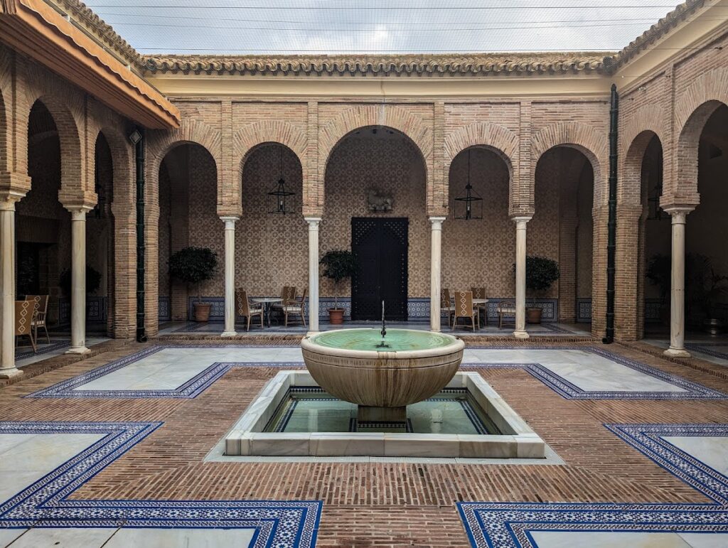 Alcázar de Arriba y Puerta de Marchena