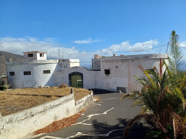 San Joaquín Castle: An Inland Fortification on Tenerife