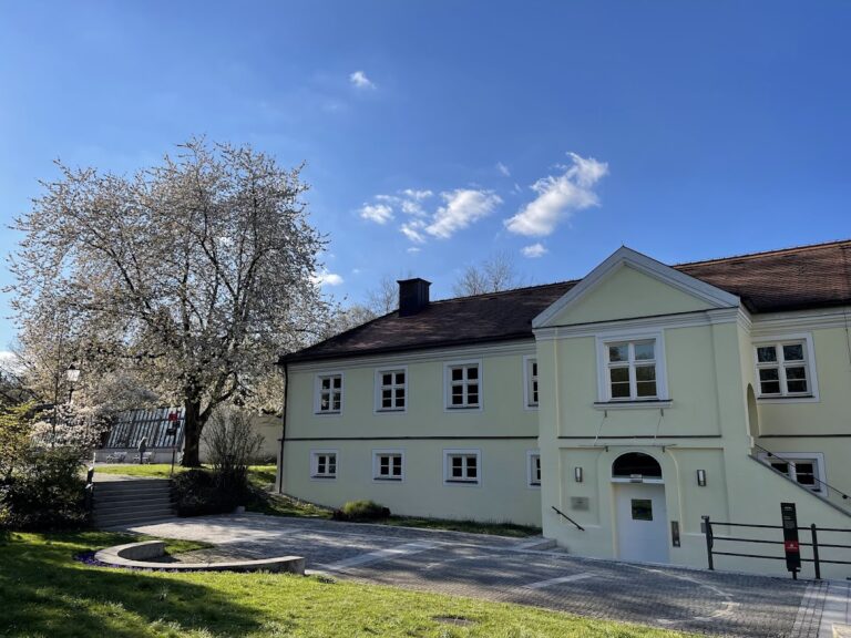 Schlossmuseum Ismaning: A Museum of Ismaning’s Cultural History