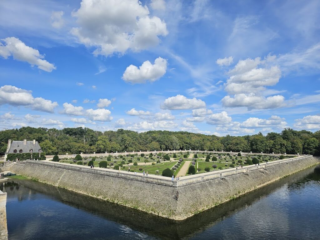 Château de Chenonceau: A Renaissance Residence on the Cher 5 Château de Chenonceau