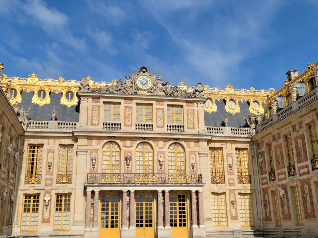 Palace of Versailles: Royal Residence and Museum of French History 2 Palace of Versailles