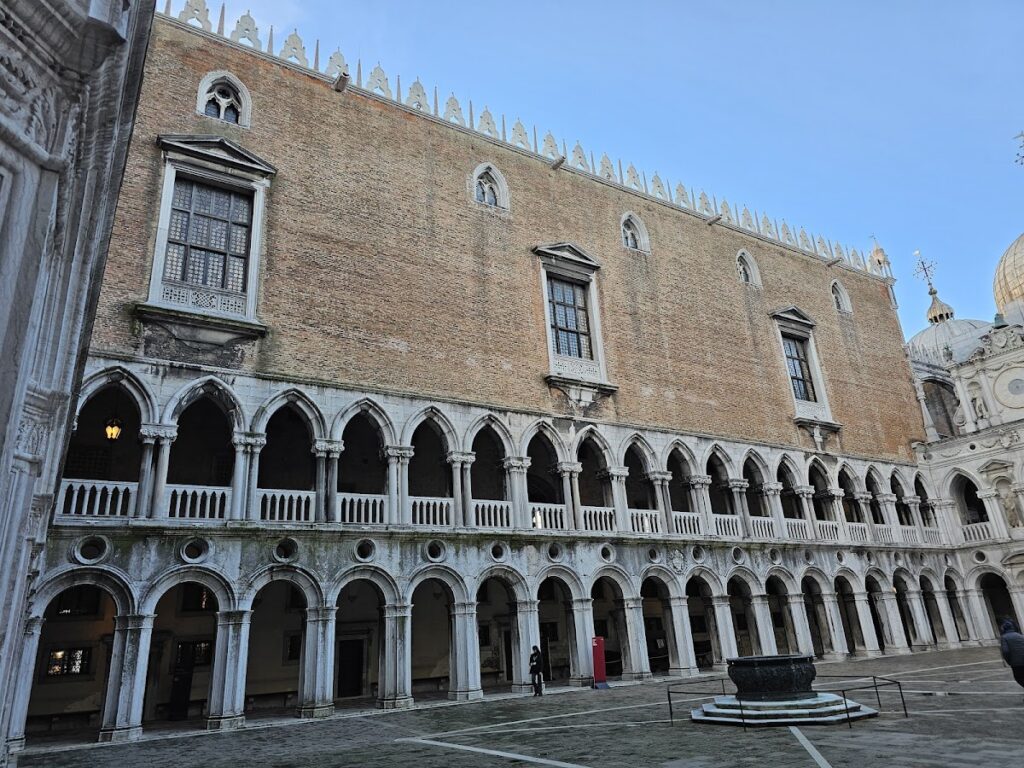 Doge’s Palace: Seat of Venetian Government in Venice 4 Doge's Palace