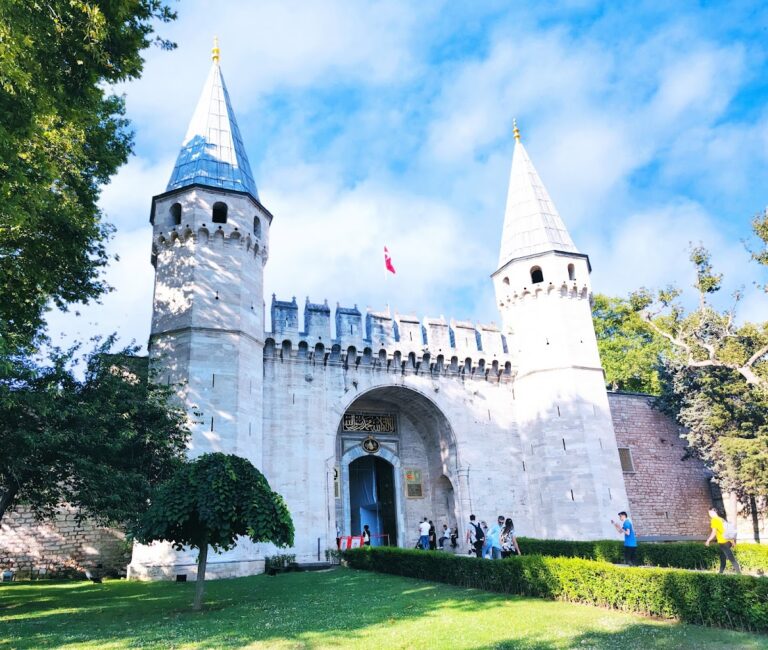 Topkapı Palace: The Ottoman Imperial Residence in Istanbul