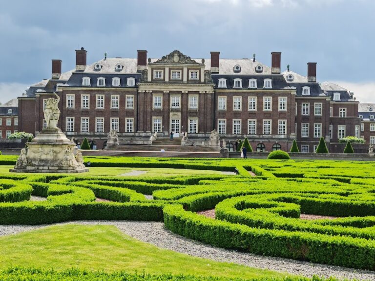 Schloss Nordkirchen: A Baroque Palace in Westphalia, Germany