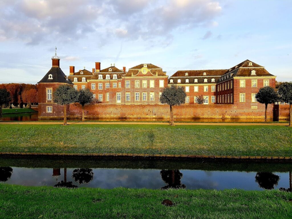 Schloss Nordkirchen: A Baroque Palace in Westphalia, Germany 3 Schloss Nordkirchen
