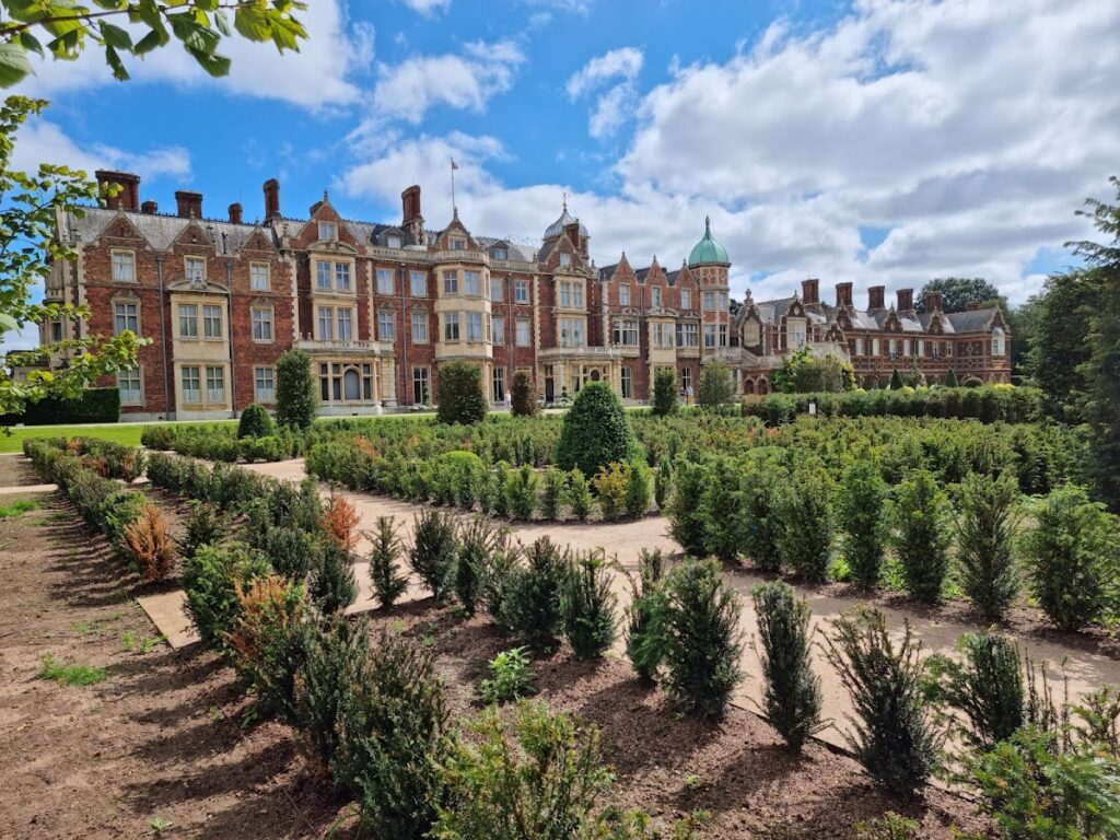 Sandringham House: A Royal Country Estate in England 1 Sandringham House