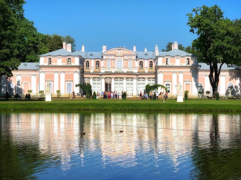 Chinese Palace of Russia: Catherine II’s Rococo Country Palace at Oranienbaum
