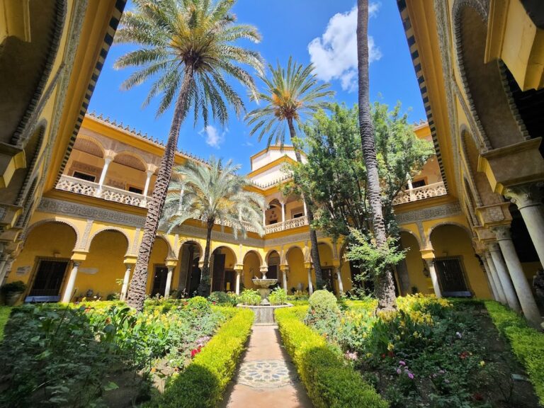 Palacio de las Dueñas: A Historic Palace of the House of Alba in Seville