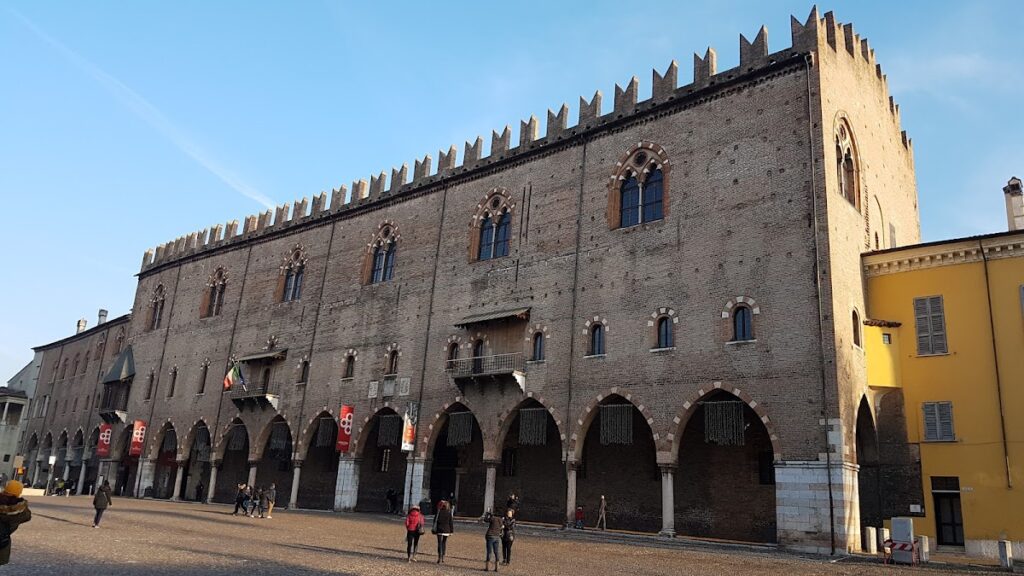 Palazzo Ducale Mantua: The Gonzaga Ducal Residence in Italy 2 Palazzo Ducale Mantua