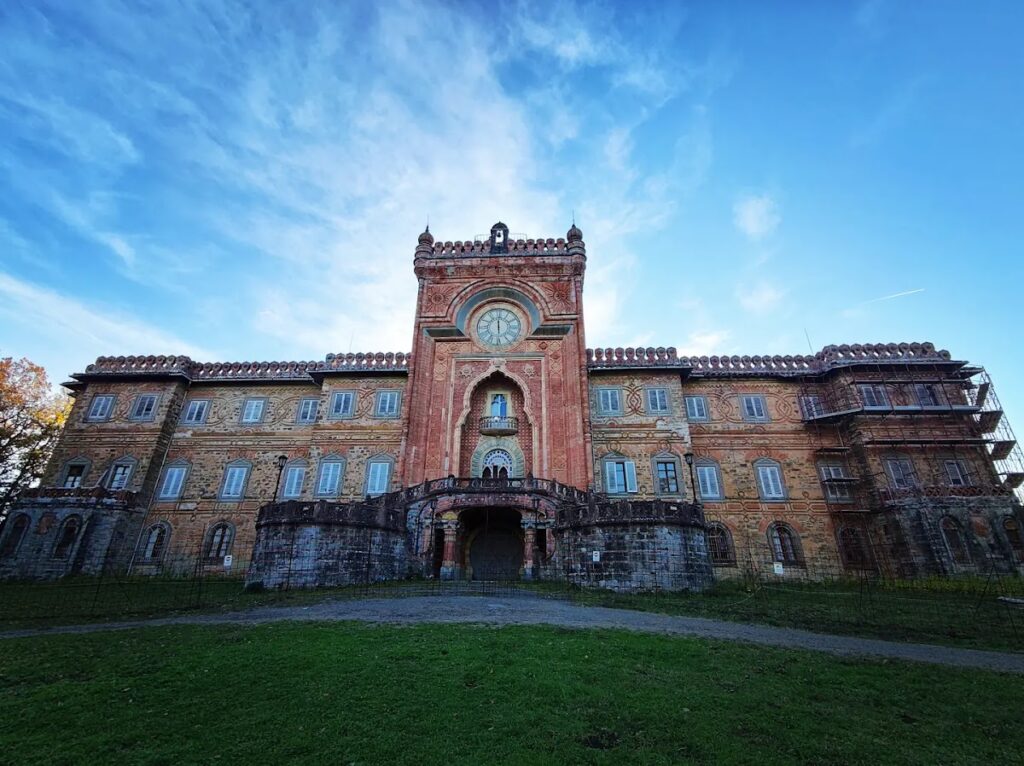 Castle of Sammezzano: An Orientalist Country Residence in Tuscany 2 Castle of Sammezzano