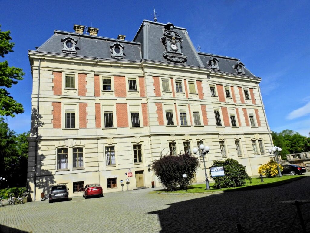 Pszczyna Castle: A Silesian Fortified Castle Transformed into a Palace 5 Pszczyna Castle