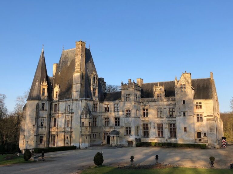 Fontaine-Henry Castle: A Historic Family Residence in France