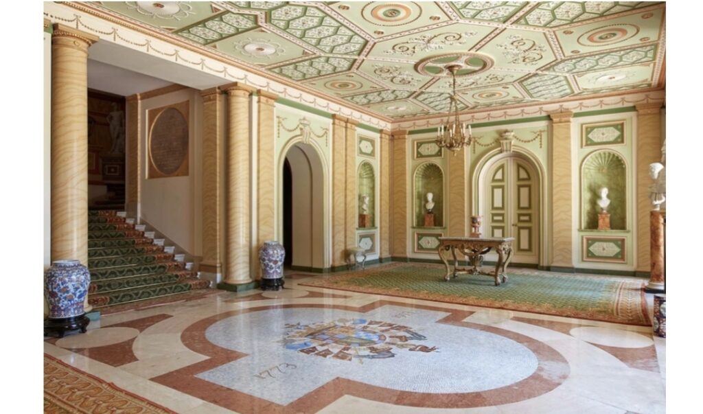 Liria Palace: The Madrid Residence and Collections of the House of Alba 3 Liria Palace
