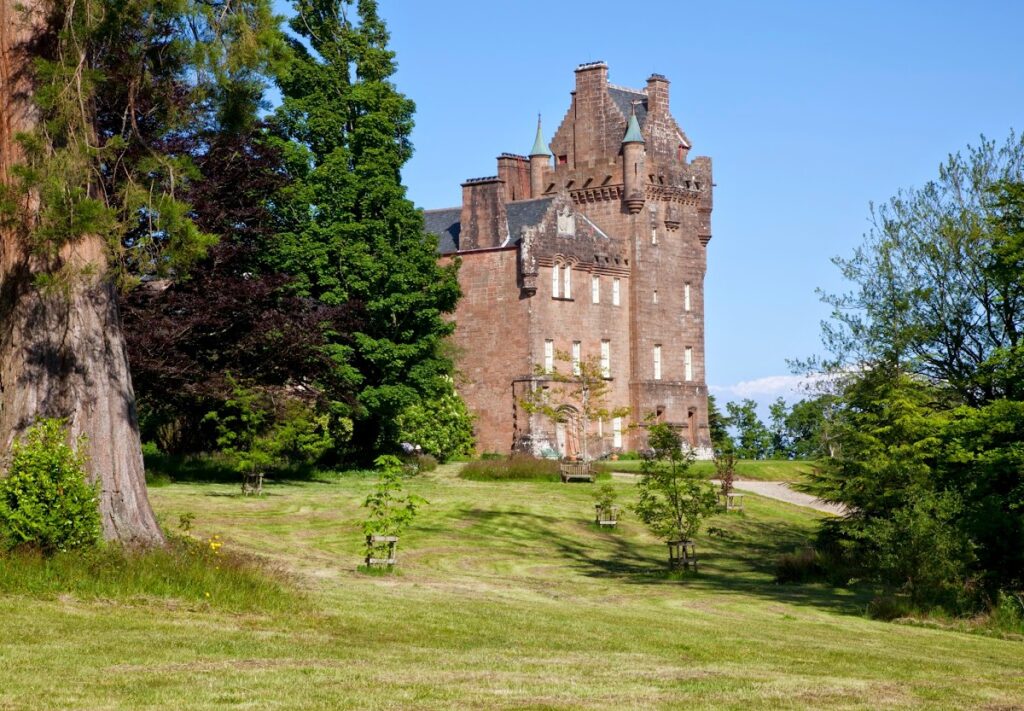 Brodick Castle: A Scottish Fortress and Hamilton Residence 1 Brodick Castle