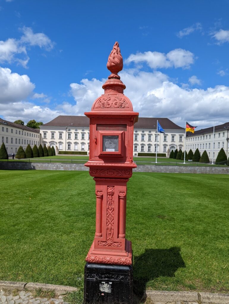 Bellevue Palace: The Federal President’s Official Residence in Berlin 2 Bellevue Palace