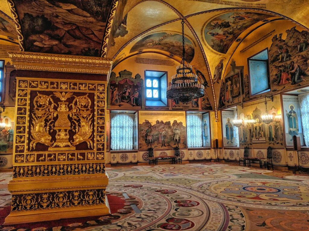 Palace of Facets: A Ceremonial Hall in Moscow’s Kremlin 2 Palace of Facets