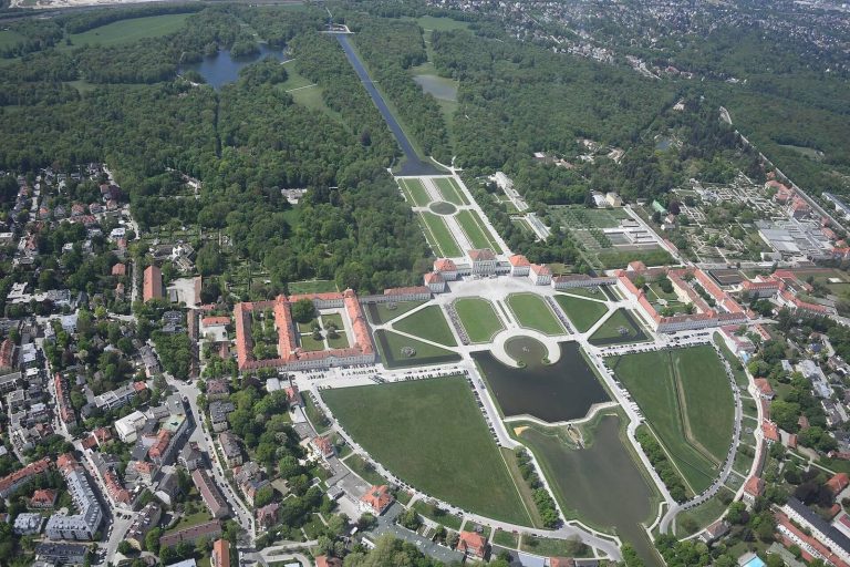 Nymphenburg Palace: Wittelsbach Summer Residence in Munich