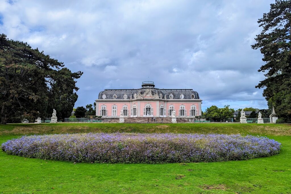 Benrath Palace: A Baroque Summer and Hunting Residence in Düsseldorf 3 Benrath Palace
