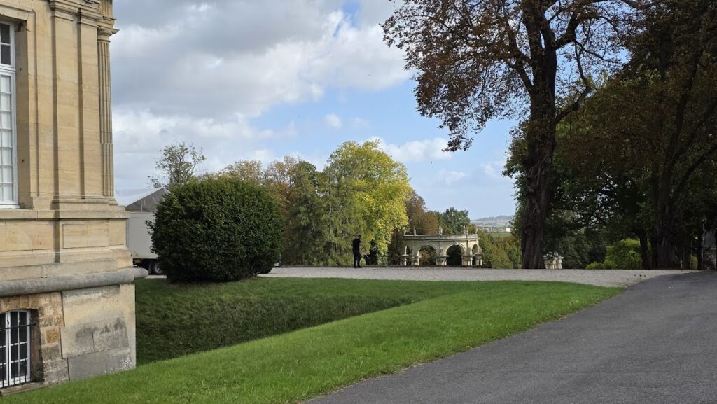 Château de Franconville-aux-Bois: A Historic Estate in Saint-Martin-du-Tertre 2 Château de Franconville-aux-Bois
