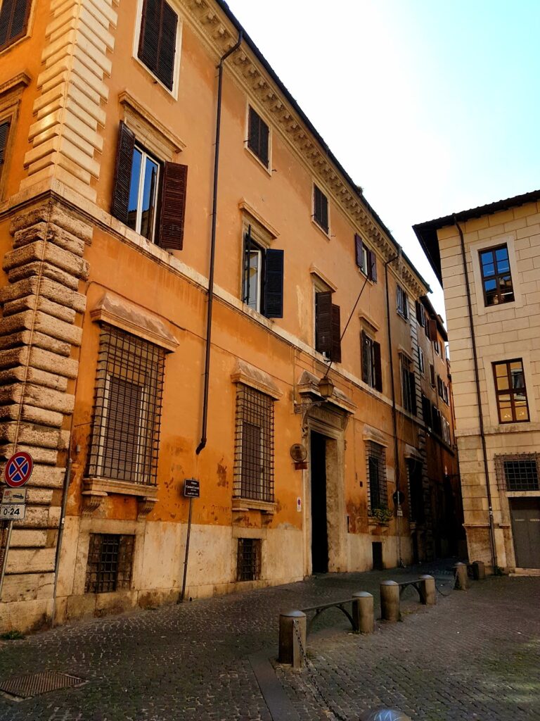 Palazzo Caetani (Gaetani): A Renaissance Aristocratic Palace in Rome