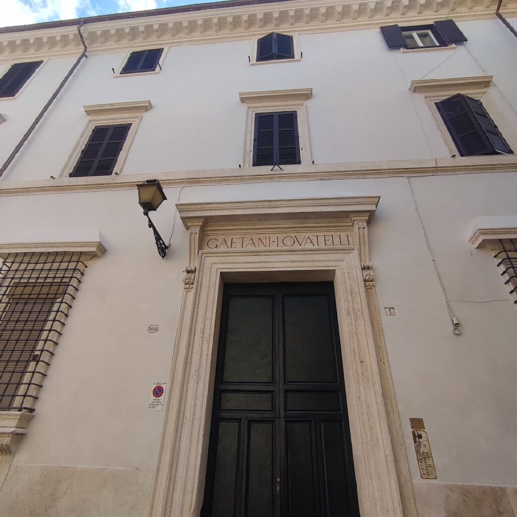 Palazzo Caetani (Gaetani): A Renaissance Aristocratic Palace in Rome 2 Palazzo Caetani (Gaetani)