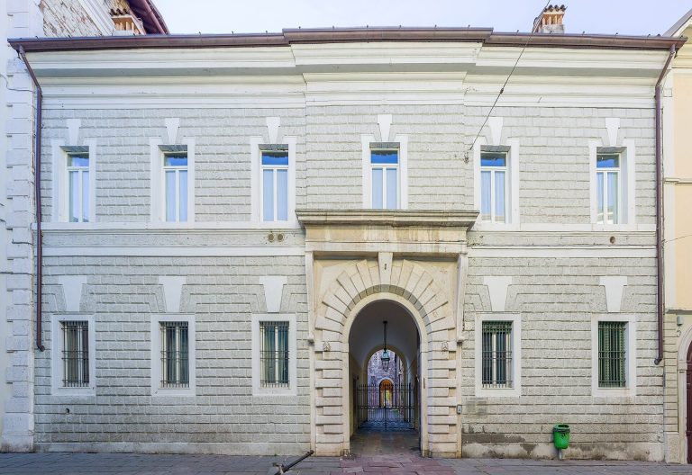 Palazzo Averoldi: A Sixteenth-Century Aristocratic Residence in Brescia