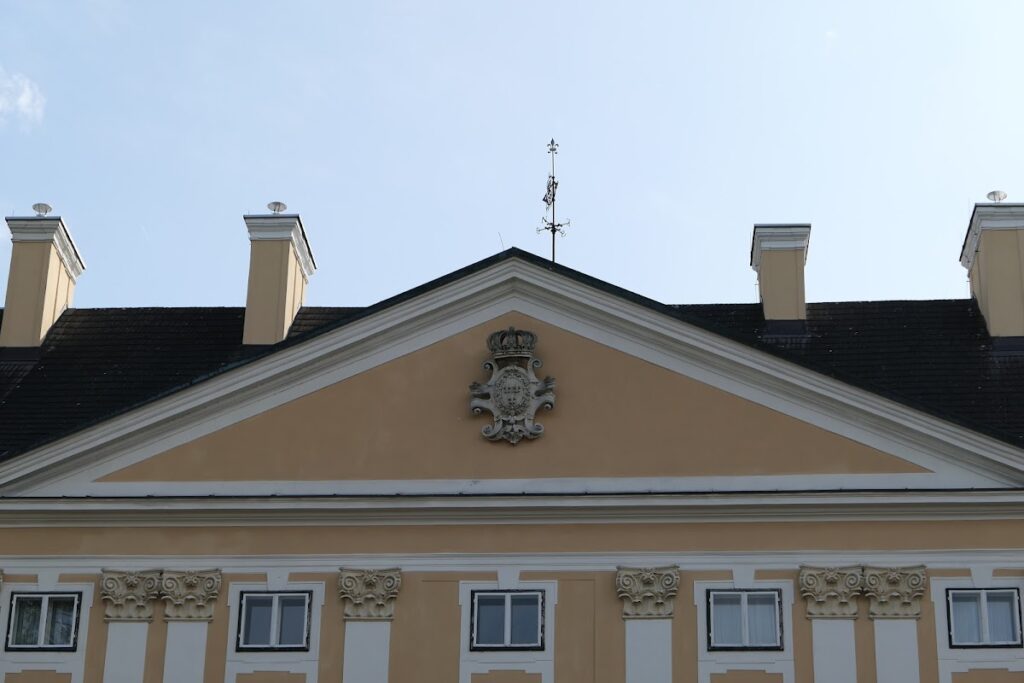 Schloss Frohsdorf: A Baroque Palace and Bourbon Court in Austria 2 Schloss Frohsdorf