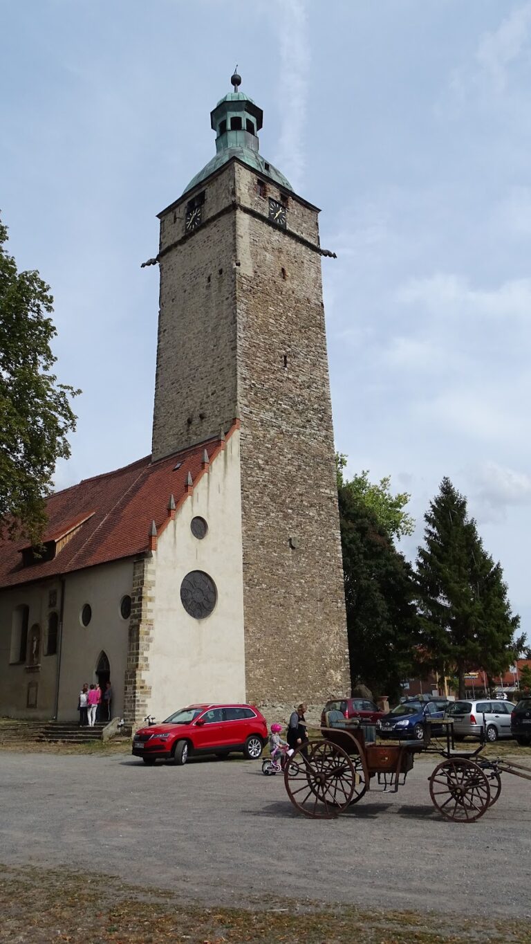 Schloss Erxleben: A Medieval Castle Complex and Alvensleben Estate in Germany