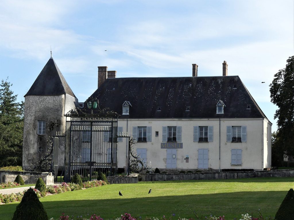 Château de Saint-Maur: An Eighteenth-Century Estate and Museum in France 2 Château de Saint-Maur