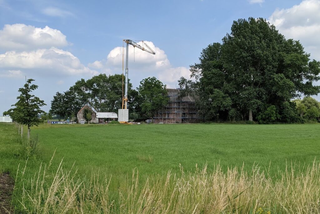 Kasteel Ter Donck: A Medieval Castle and Feudal Lordship in Belgium 1 Kasteel Ter Donck