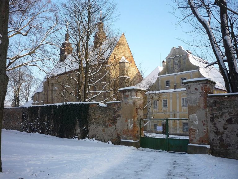 Pohled Castle: A Former Cistercian Nunnery in Czechia