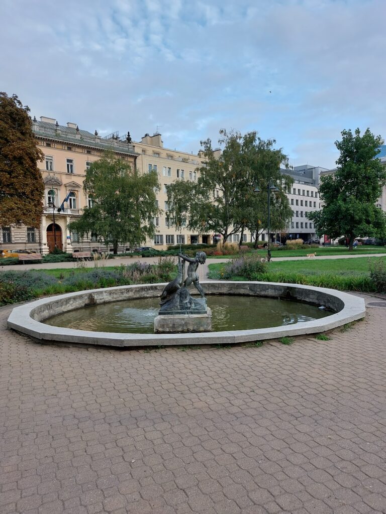 Szlenkier Palace: A Neo-Renaissance Residence and Italian Embassy in Warsaw 2 Szlenkier Palace