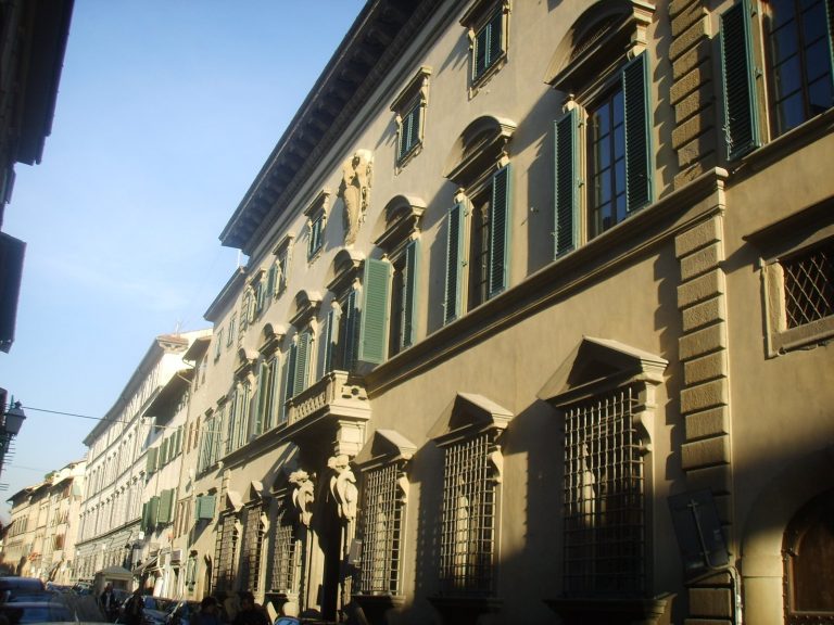 Palazzo Fenzi: A Baroque Urban Palace in Florence