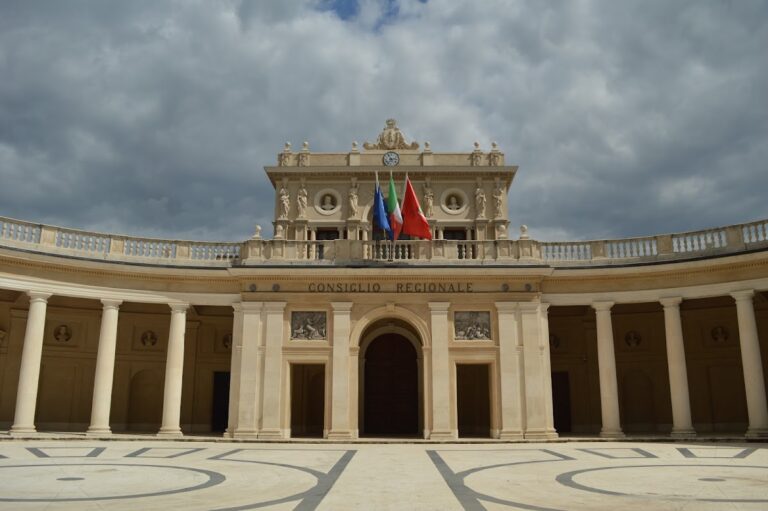 Palazzo dell’Emiciclo: Regional Council Complex in L’Aquila